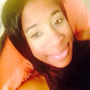 Meet your Posher, Brittney