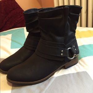 Black booties