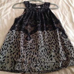 Sleeveless blouse lace and leopard print size M