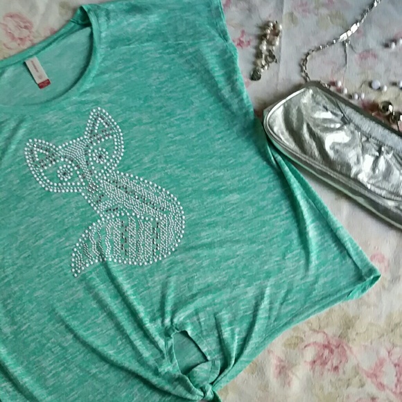 XHILARATION Sequins Front Tie Casual Top Size 2X EUC - Picture 4 of 4