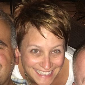 Meet your Posher, Lauri