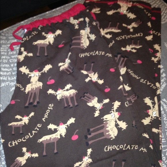 Price drop pajama pants "moose print"
