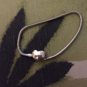 Kay jewelrys charmed memories 7 1/2 heart bracelet