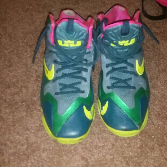 Lebron shoes
