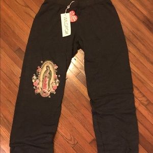 WILDFOX MOTHER MARY 90's PE SWEATS