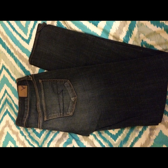 American eagle straight leg dark wash jeans