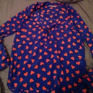 Gap size M cute heart blouse