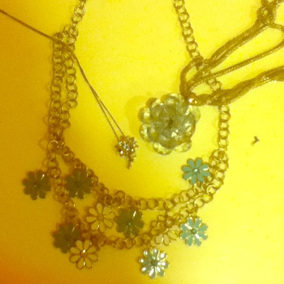 Flower necklaces