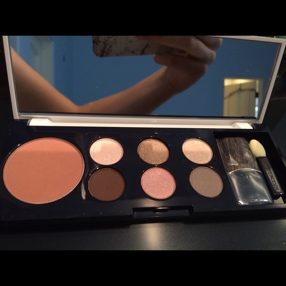 Lisa Perry Estée Lauder Eyeshadow Palette