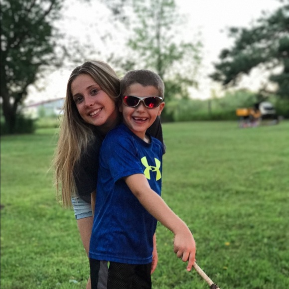 Meet your Posher, Mary - Picture 5 of 8