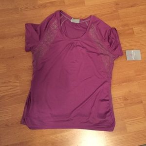 Brand NWT Athleta Workout Shirt!
