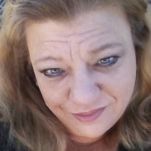 Meet your Posher, Loretta