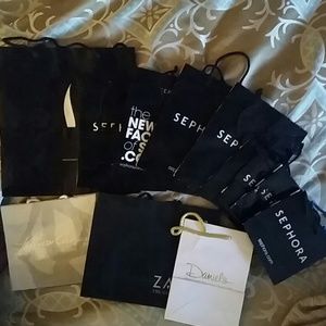 Lot of 12 gift bags