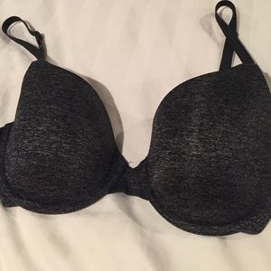 32DD Victoria's Secret "TShirt" Bra