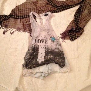 Love tank top