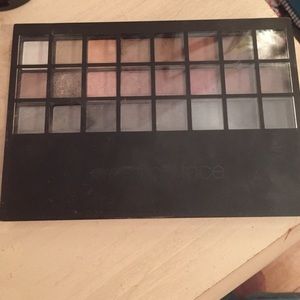 e.l.f. eyeshadow palette