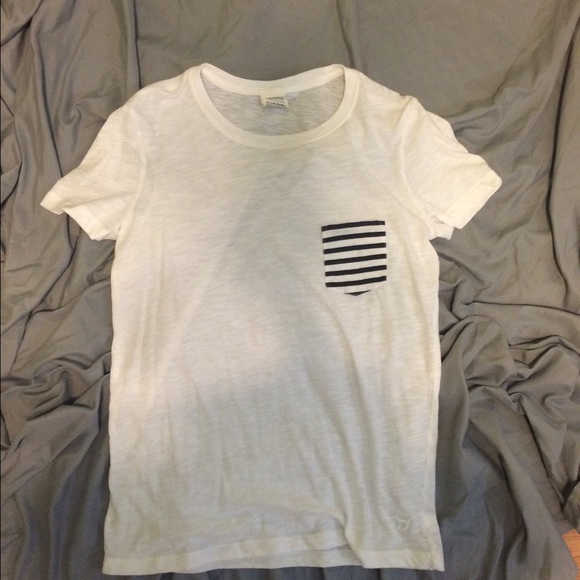 Victoria's Secret Pink crew neck T shirt