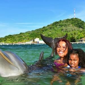 Meet your Posher, Mariana maya