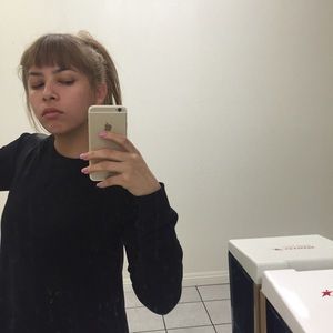 Meet your Posher, Marie