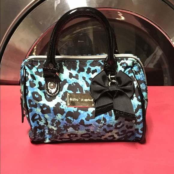 Mini purse without the long strap
