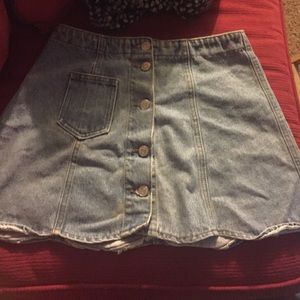 denim skirt