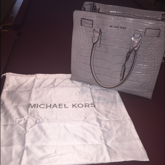 Real MK purse - Picture 1 of 4