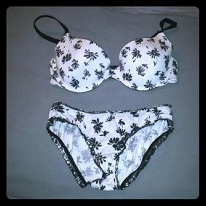 Victoria secret bra and panty set.