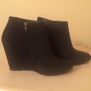 Madden Girl Zumba booties