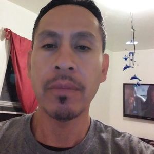 Meet your Posher, Manuel