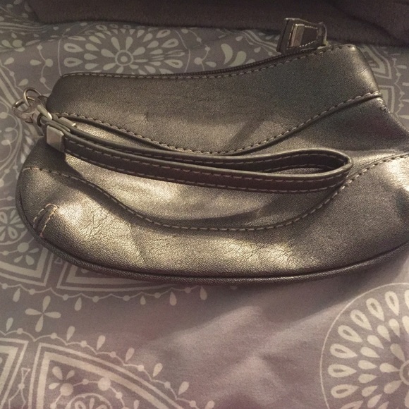 Wristlet