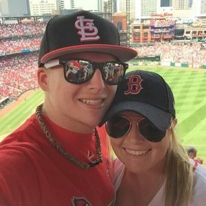 Meet your Posher, Derek