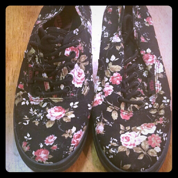 Authentic Floral Vans