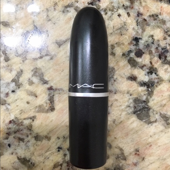 Mac Cosmetics lipstick