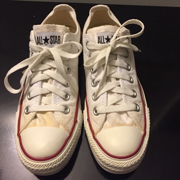 🚫SOLD🚫 Chucks All Star Classic White Converse - Picture 2 of 4