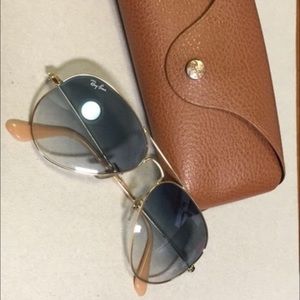 Ray ban aviators