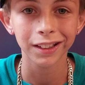 Meet your Posher, Dougie