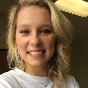 Meet your Posher, Maddie