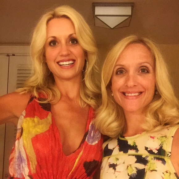 💖Check out my sister's awesome closet!!💖 - Picture 2 of 4