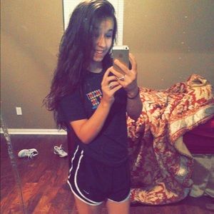 Meet your Posher, Avery