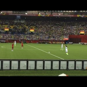 Meet your Posher, Samantha