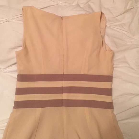 HP 🎉🎉🎉Forever 21 Dress! 😍 size XS - Picture 3 of 3