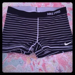 Nike run short