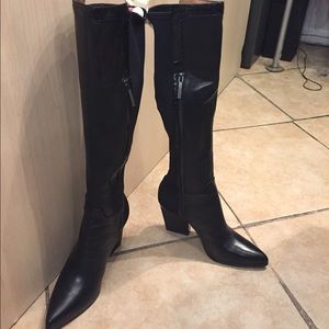 Donald Pliner black heeled "foxy boot" NWT