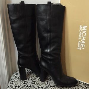 Black "Regina" tall leather boot