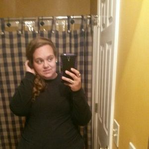 Meet your Posher, Cassie