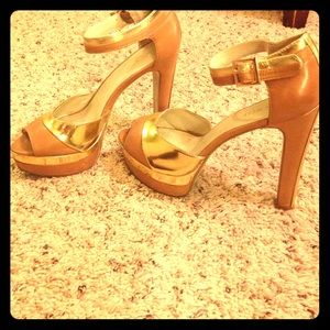 Nine West Neutral and gold ankle strap pumps