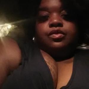 Meet your Posher, Jamila