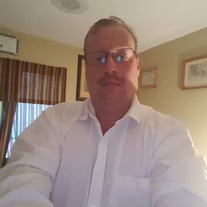 Meet your Posher, Howard