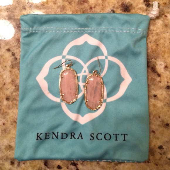 Kendra Scott earnings!!