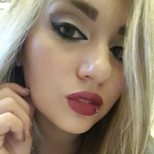 Meet your Posher, Sonia